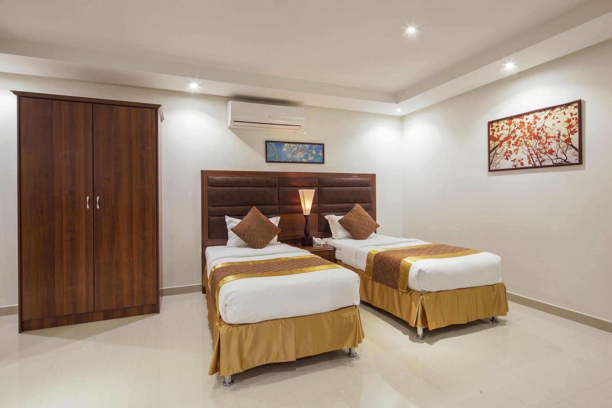 เบิร์ช อัล ฮายะฮ์ โฮเต็ล สวีท อัล ฟาละฮ์ Hotel ริยาดห์ ภายนอก รูปภาพ